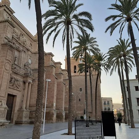 Апартаменты Vivienda Bendicho- Catedral Альмерия Экстерьер фото